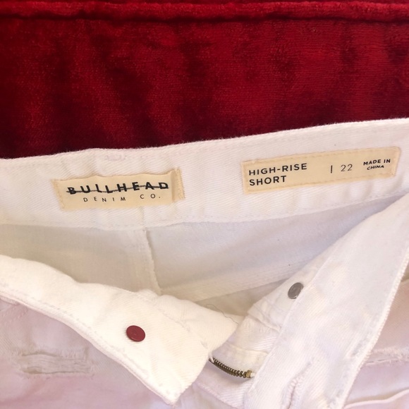 Bullhead  high rise shorts S 22 NWOT - Picture 4 of 5
